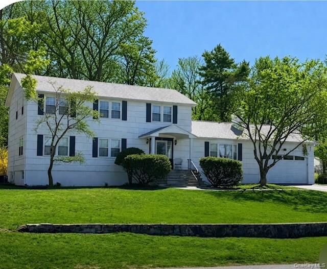 Property Photo:  19 Laurel Hill Road  NY 10520 