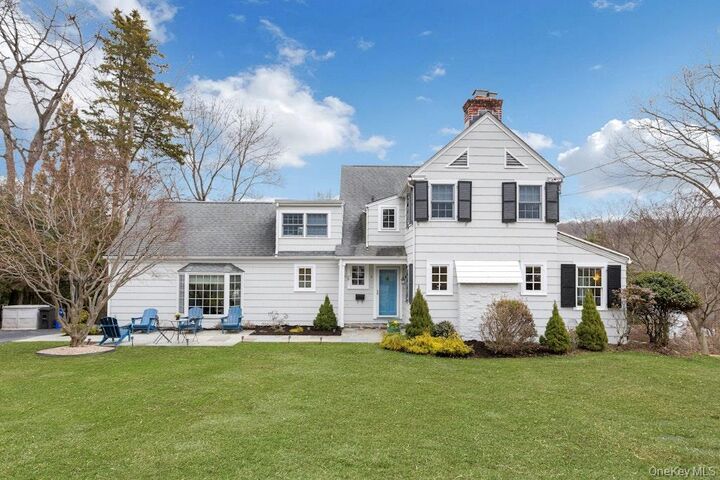 Property Photo:  4 Greyrock Terrace  NY 10533 