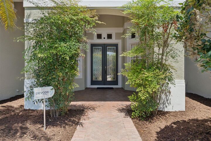 Property Photo:  8225 Lynch Drive  FL 32835 