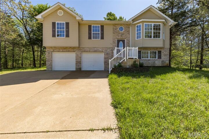 Property Photo:  1022 S Lakeview Drive  MO 63020 