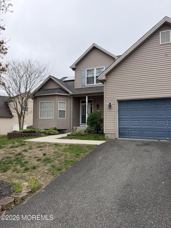 Property Photo:  45 Stonegate Drive  NJ 08087 