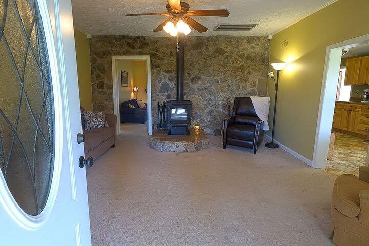 Property Photo:  483 Tubbs St  TN 37095 