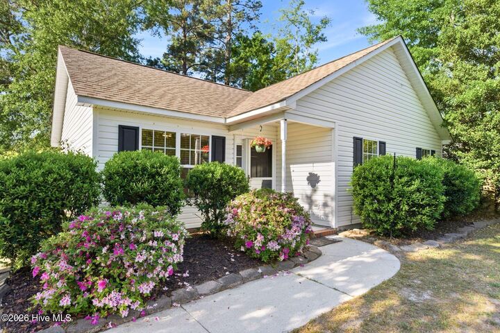 Property Photo:  6726 Spearow Lane  NC 28411 