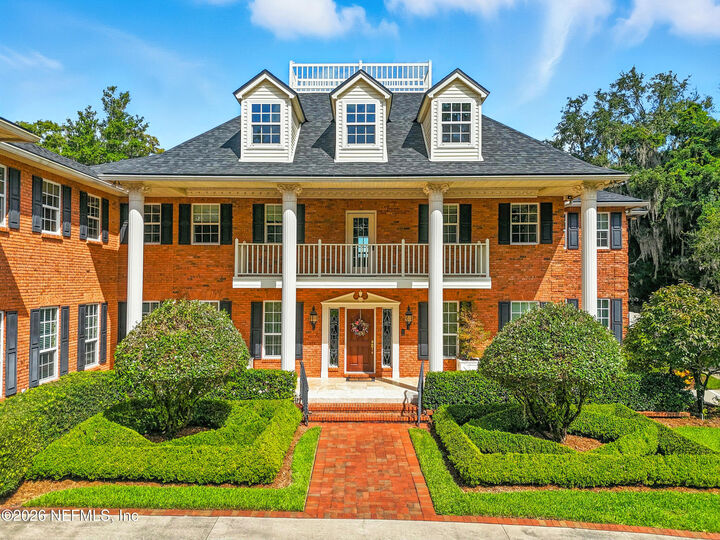 Property Photo: 2957 Forest Circle FL 32257