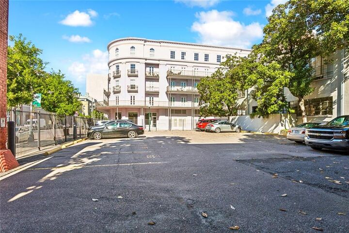 Property Photo: 760 Magazine Street 203 LA 70130