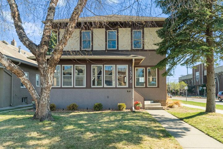 Property Photo:  1576 Osceola Avenue  MN 55105 