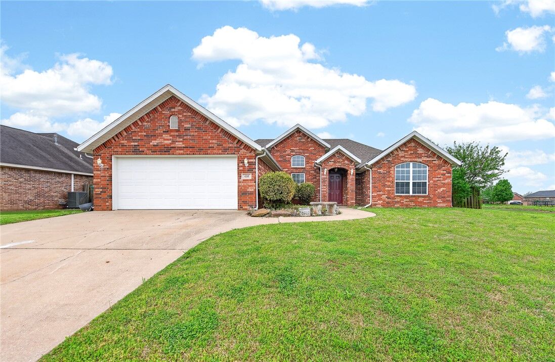 Property Photo: 410 Coopers Farm Road AR 72719