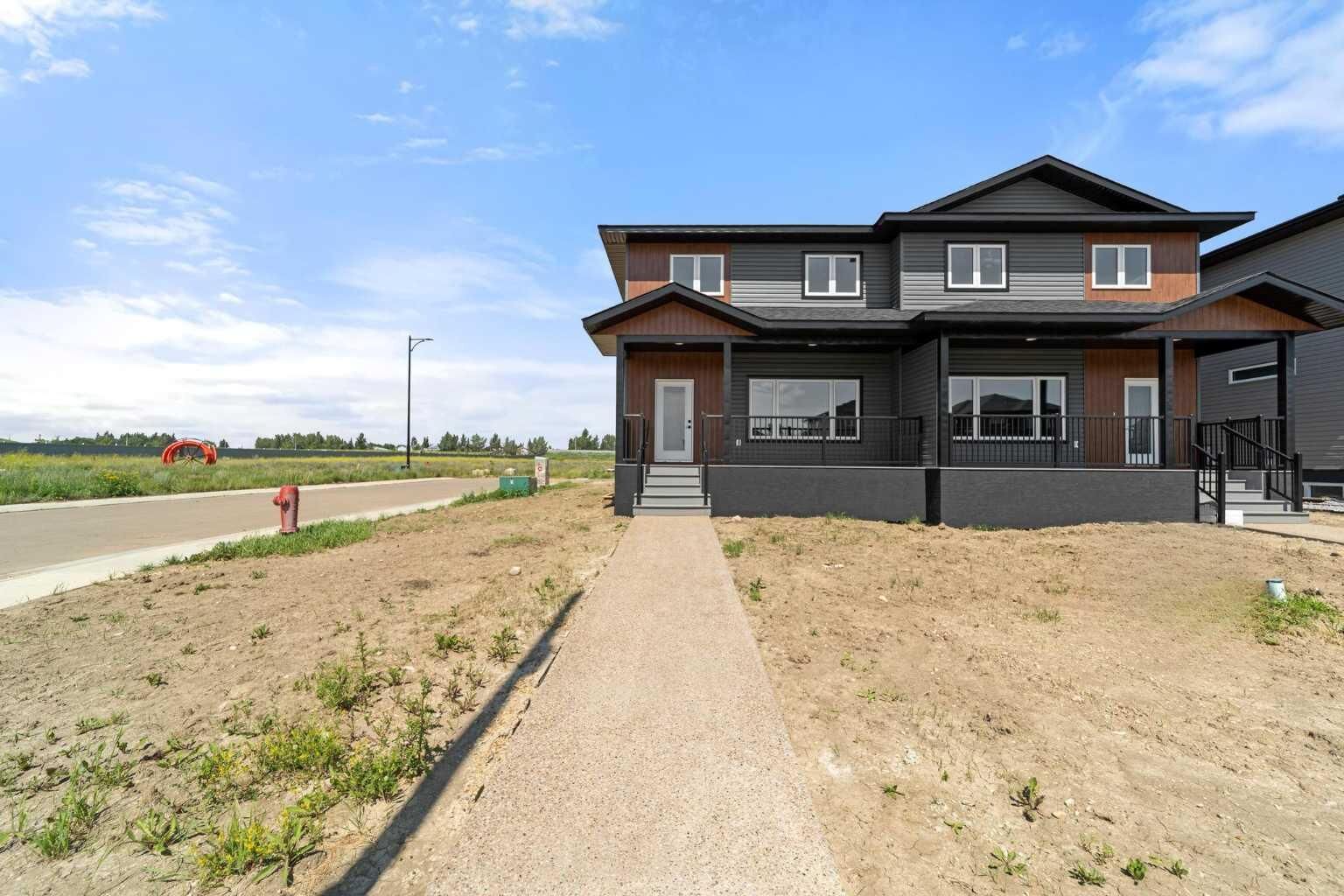 Property Photo: 6336 26 Avenue AB T4V 5J6