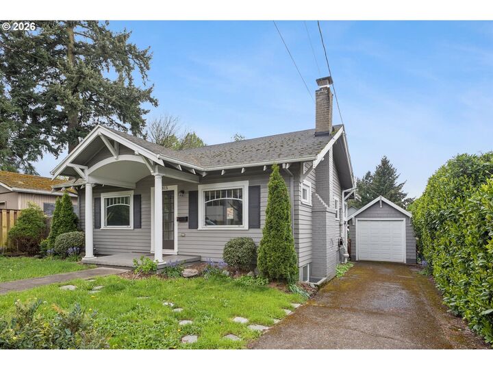 Property Photo:  4815 SE Cesar E Chavez Blvd  OR 97202 