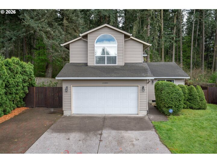 Property Photo:  14300 SE Center St  OR 97236 