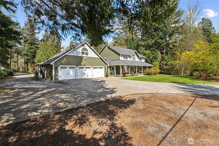 Property Photo:  3109  138th Street E  WA 98446 