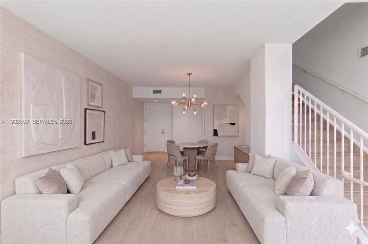 Property Photo:  1395 Brickell Ave 3407  FL 33131 