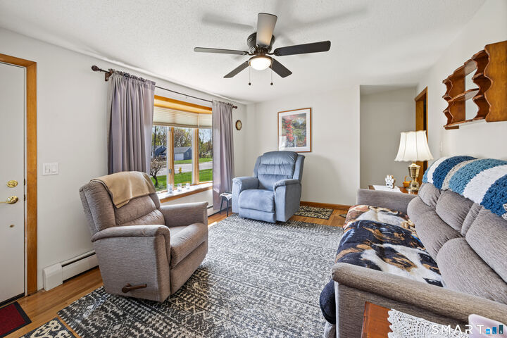 Property Photo:  4 Johanna Circle  CT 06489 