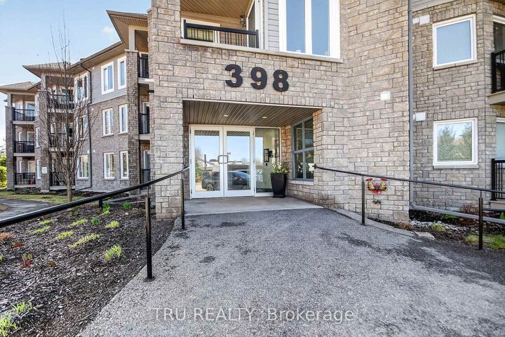 Property Photo: 398 Van Buren Street 113 ON K0G 1J0
