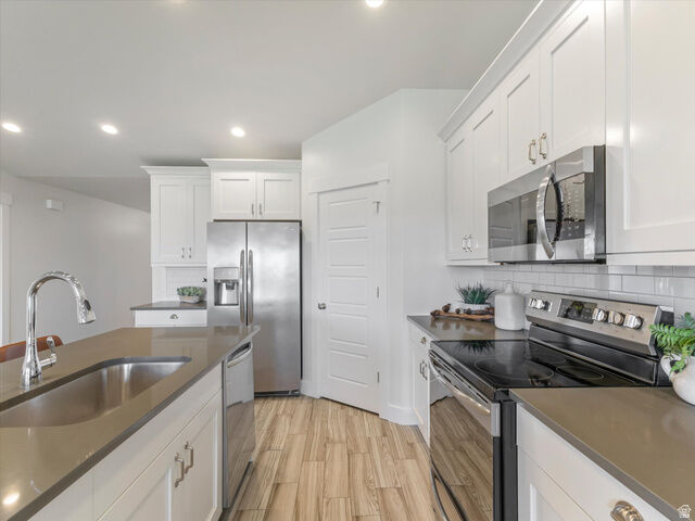 Property Photo:  1278 W Grace Way  UT 84041 