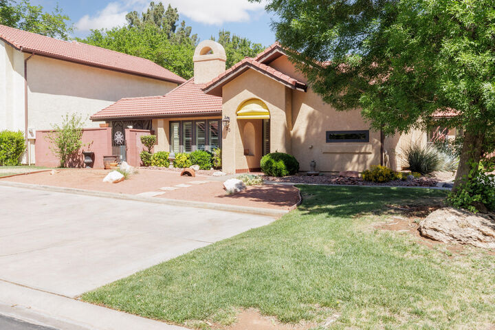 Property Photo:  301 S 1200 E 20  UT 84790 