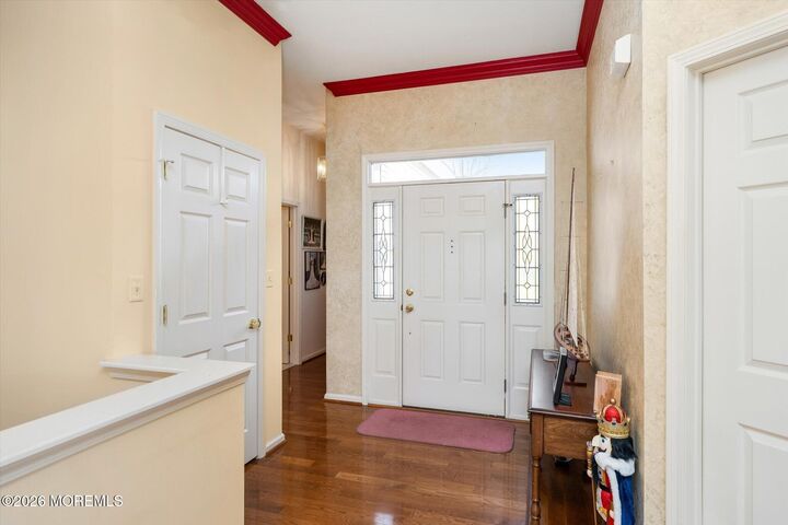 Property Photo:  54 Bunker Hill Drive  NJ 08501 