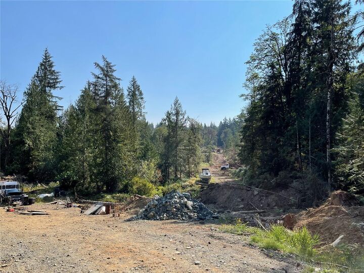 Property Photo:  7655 Trill Pit Rd  BC  