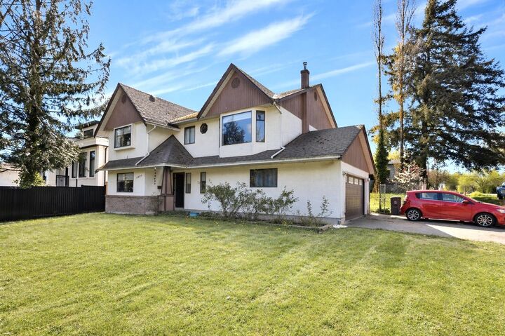 Property Photo:  10895 143 Street  BC V3R 3M1 