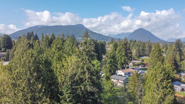 Property Photo: 1352 E 16th Street BC V7J 1L4