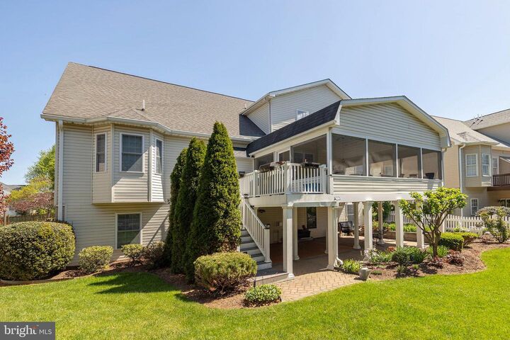 Property Photo:  817 Chelsea Drive  VA 22601 
