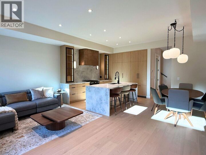 781 Martin Avenue 4 — photo 1