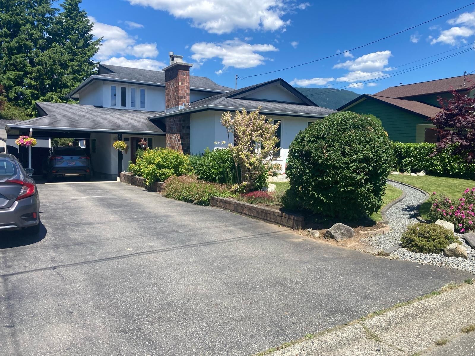 Property Photo: 35183 Ewert Avenue BC V2V 6S7