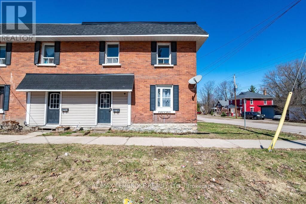 Property Photo:  503 Miller Street  ON K8A 5Z7 