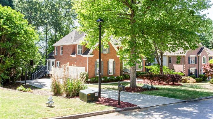 Property Photo:  1820 Noblin Ridge Way  GA 30097 