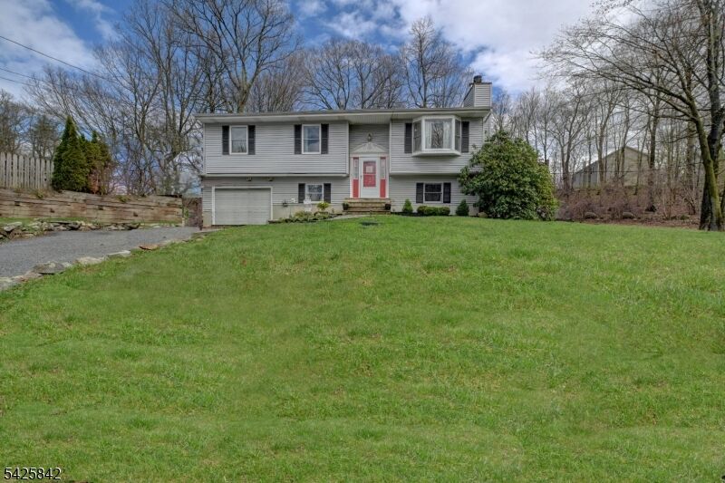 Property Photo: 4 Birch Dr E NJ 07422