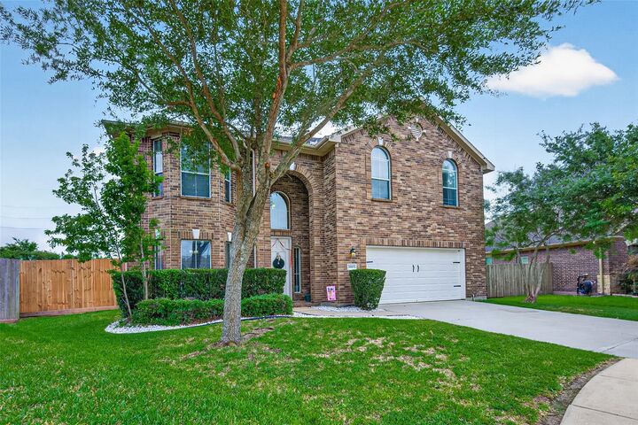 Property Photo: 21903 Castle Hawk Trail TX 77407