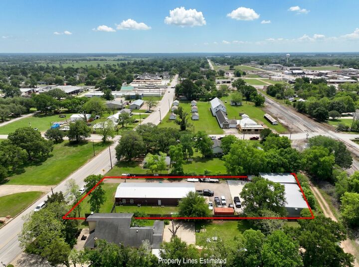 Property Photo:  518 Columbus Road  TX 77474 