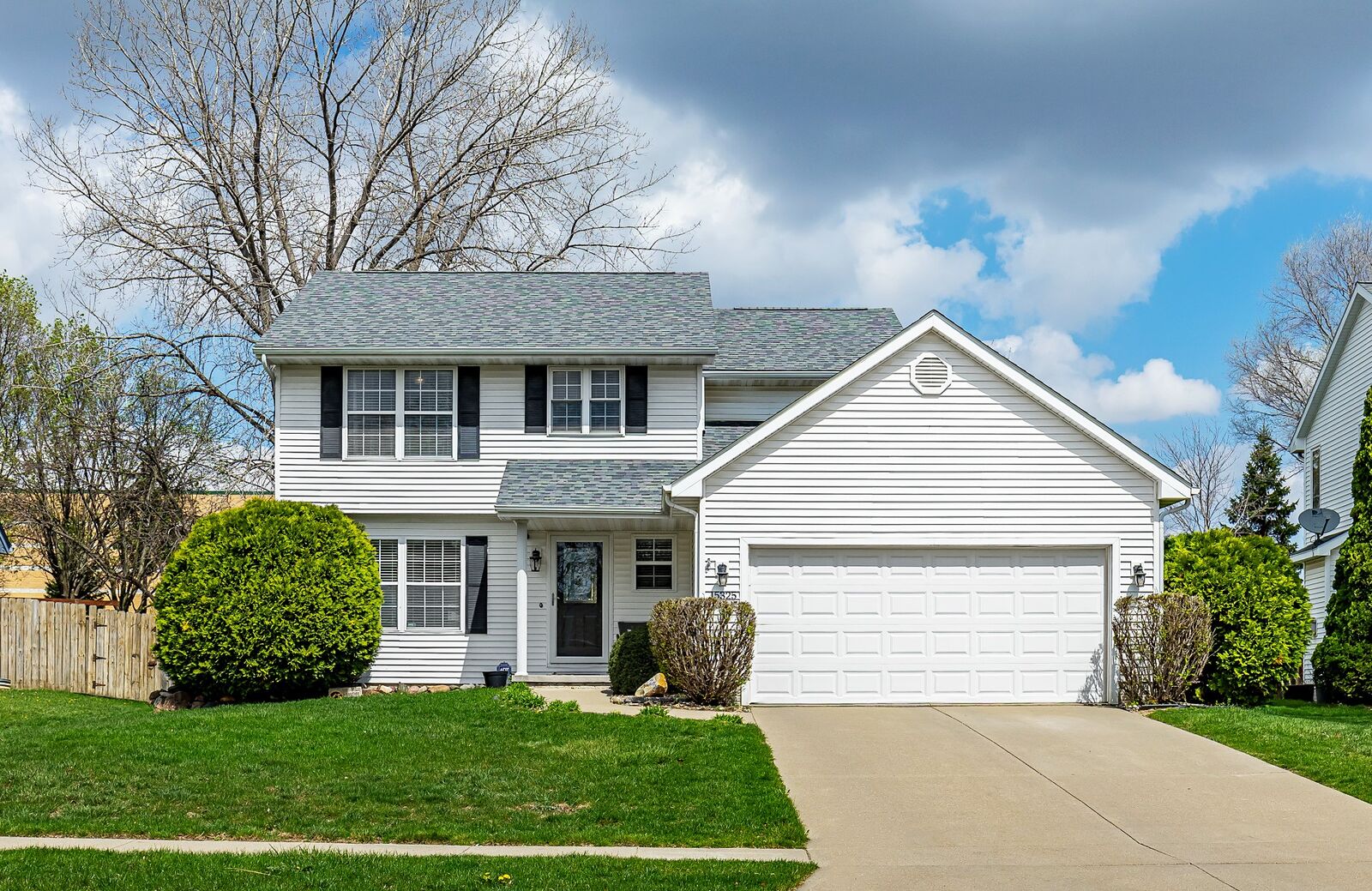 Property Photo:  15325 Ridgeview Drive  IA 50325 