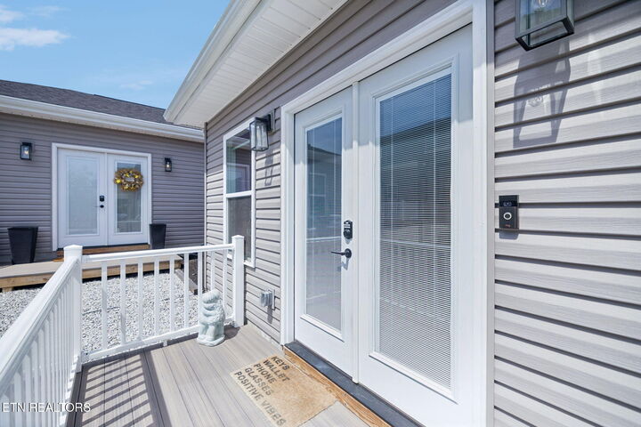 Property Photo:  325 7th St  TN 37769 