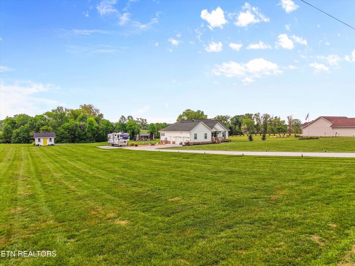 Property Photo:  129 Mason Lane  TN 37354 