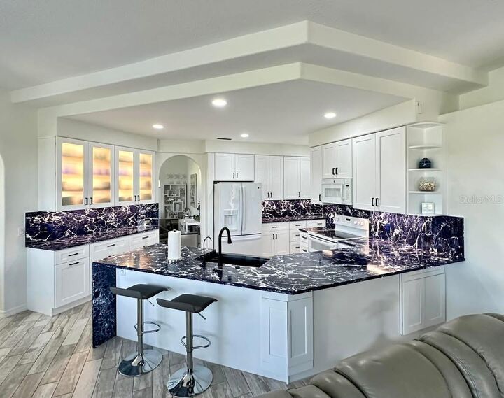Property Photo:  26914 Mondon Hill Road  FL 34601 