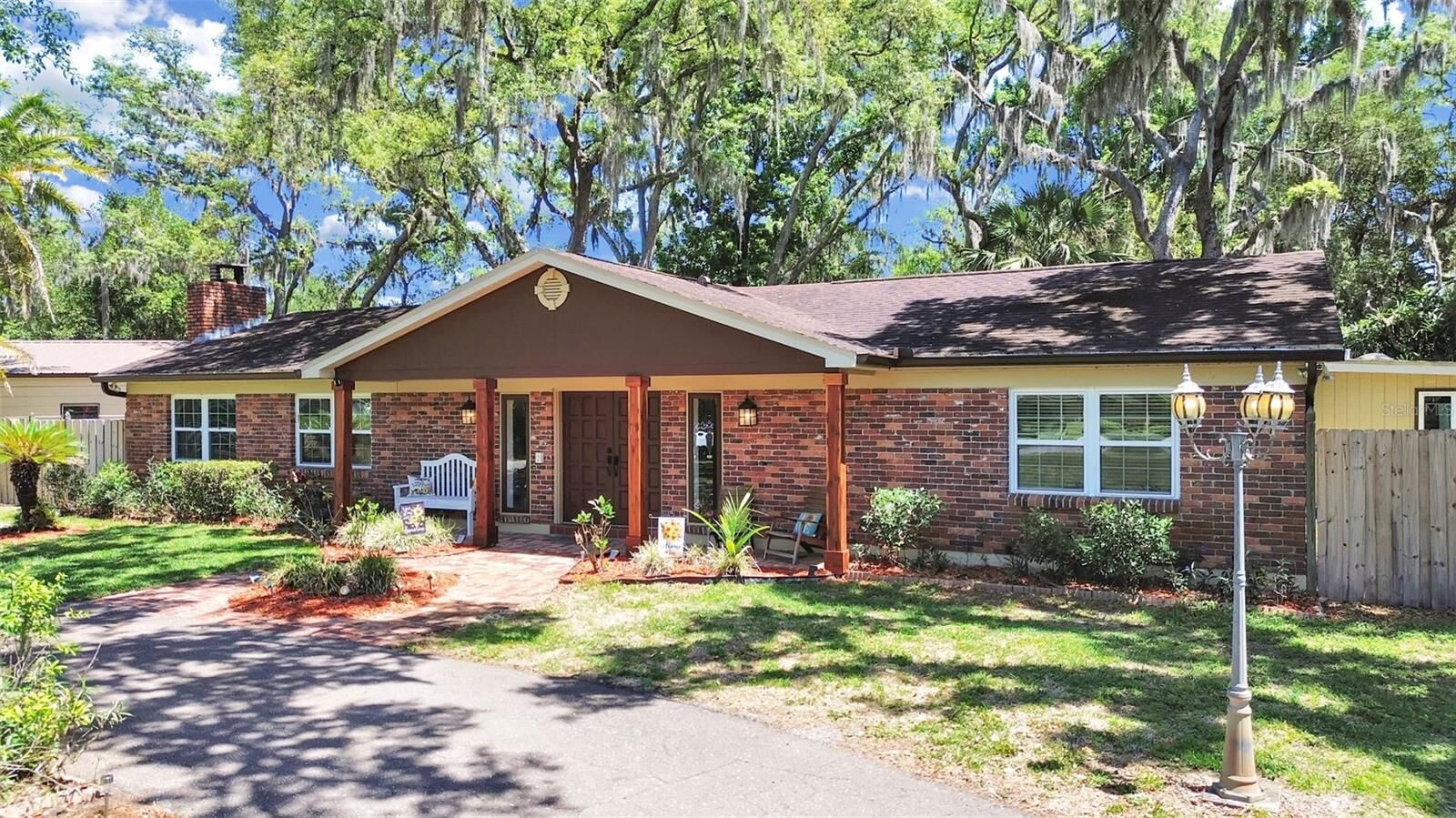 Property Photo:  18835 Tracer Drive  FL 33549 