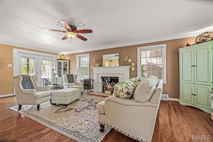 Property Photo:  7370 Winchester Drive  MO 63121 