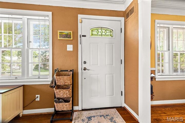 Property Photo: 7370 Winchester Drive MO 63121