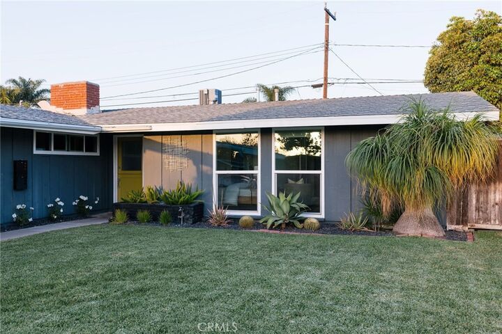 Property Photo:  2566 Oxford  CA 92626 