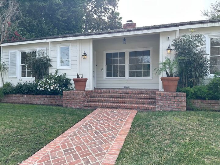 Property Photo:  15440 Dickens Street  CA 91403 