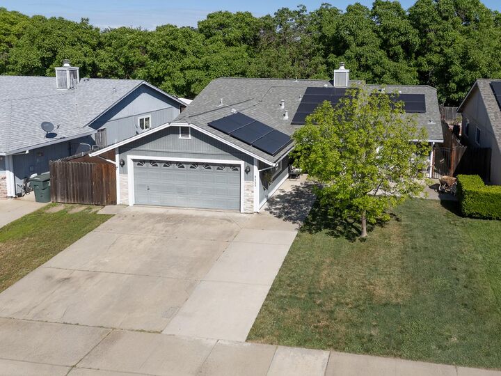 Property Photo: 9455 Albert Street CA 95953