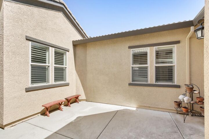 Property Photo:  1933 Bunting Lane  CA 95648 