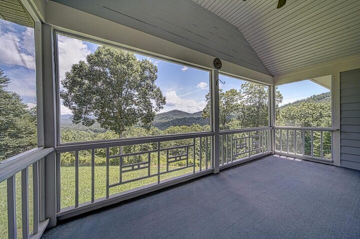 Property Photo:  170 High Vista  GA 30512 