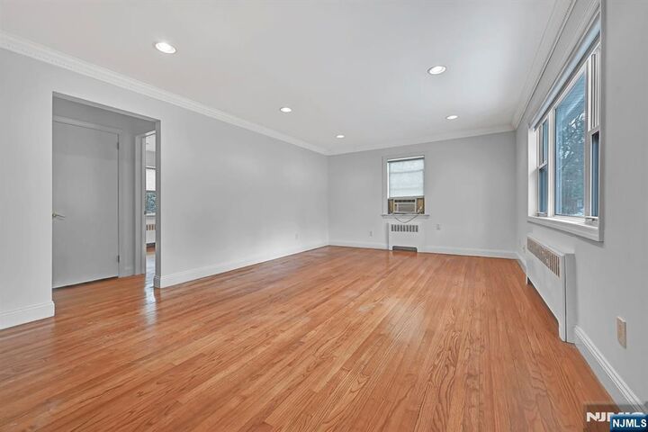 Property Photo:  153 Columbus Avenue  NJ 07624 