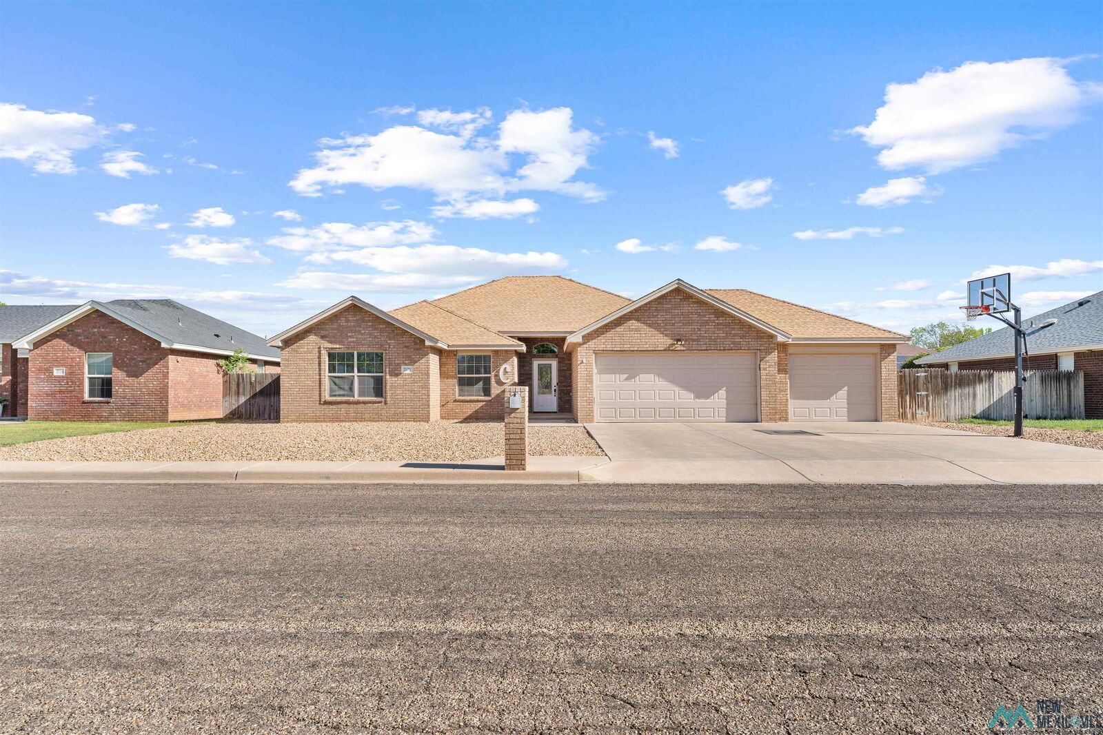 Property Photo:  2120 Howard Cowper Street  NM 88101 