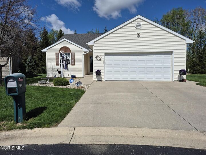 Property Photo: 1104 Countryside Drive OH 45840