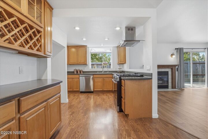 Property Photo:  4141 Morning Ridge Road  CA 93455 