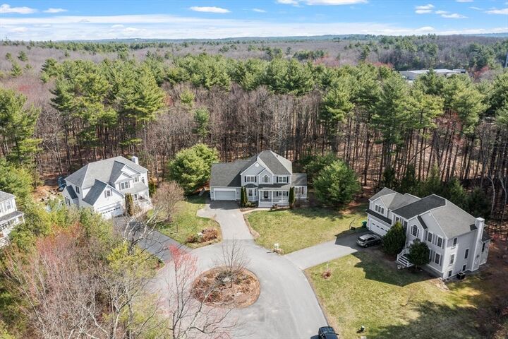 Property Photo:  5 Lilac Ln  MA 01432 