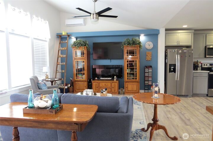 Property Photo:  1188  Greenview Avenue SW  WA 98569 